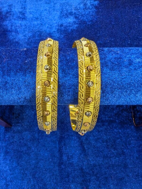 Women’s bangles collection – 35.86 Grams – 22K